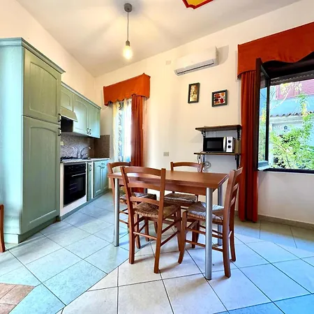 Apartment La Corte Della Pavoncella