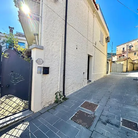 La Corte Della Pavoncella